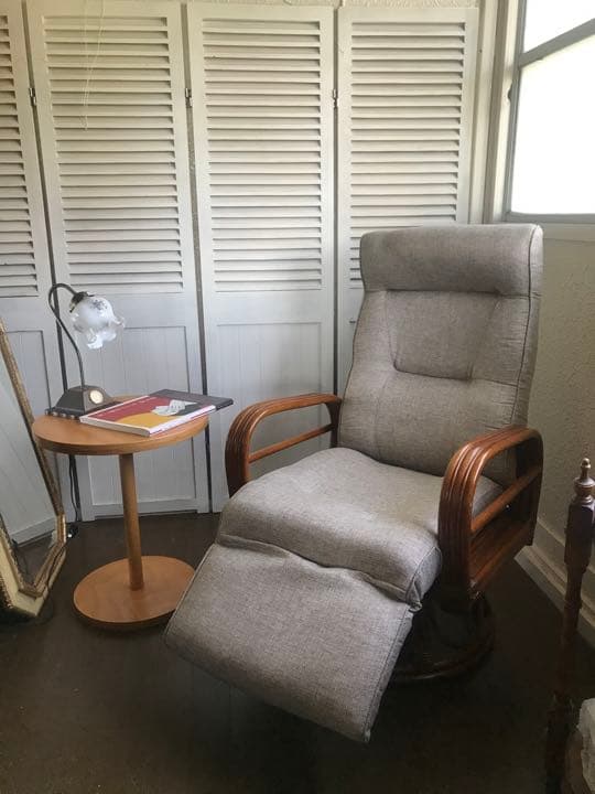 籐 フット付きリクライニング　回転座椅子 ラタン