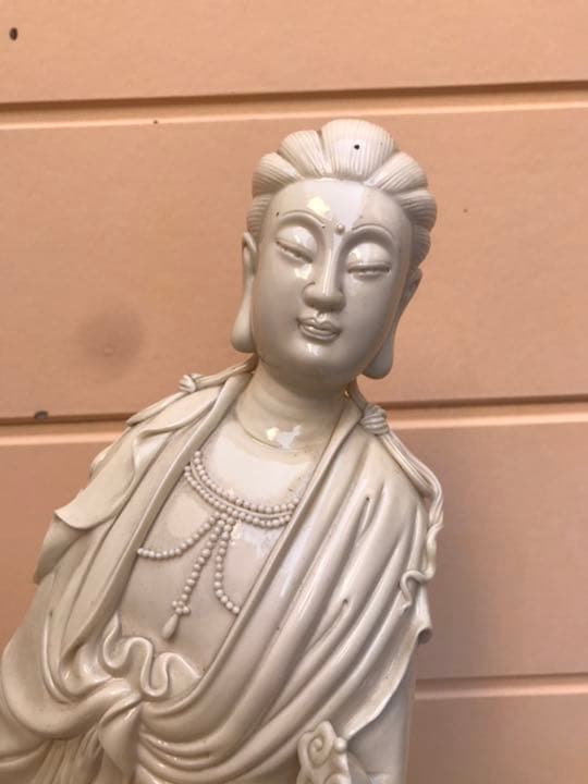 渡海观音。 德化白瓷。 清中期。中国骨董。古美術