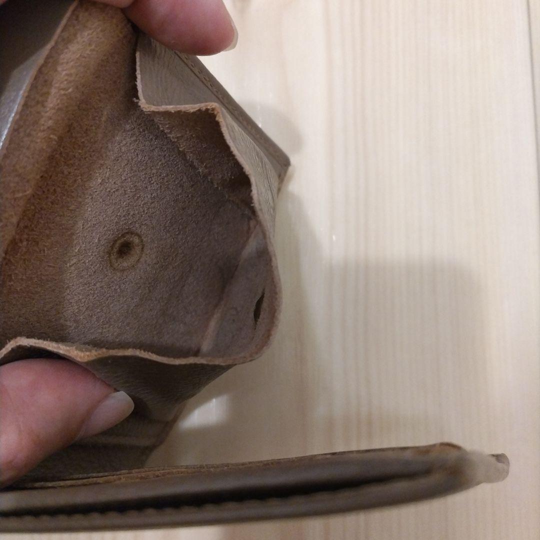 美品　イルビゾンテ　二つ折り　財布　オリーブ