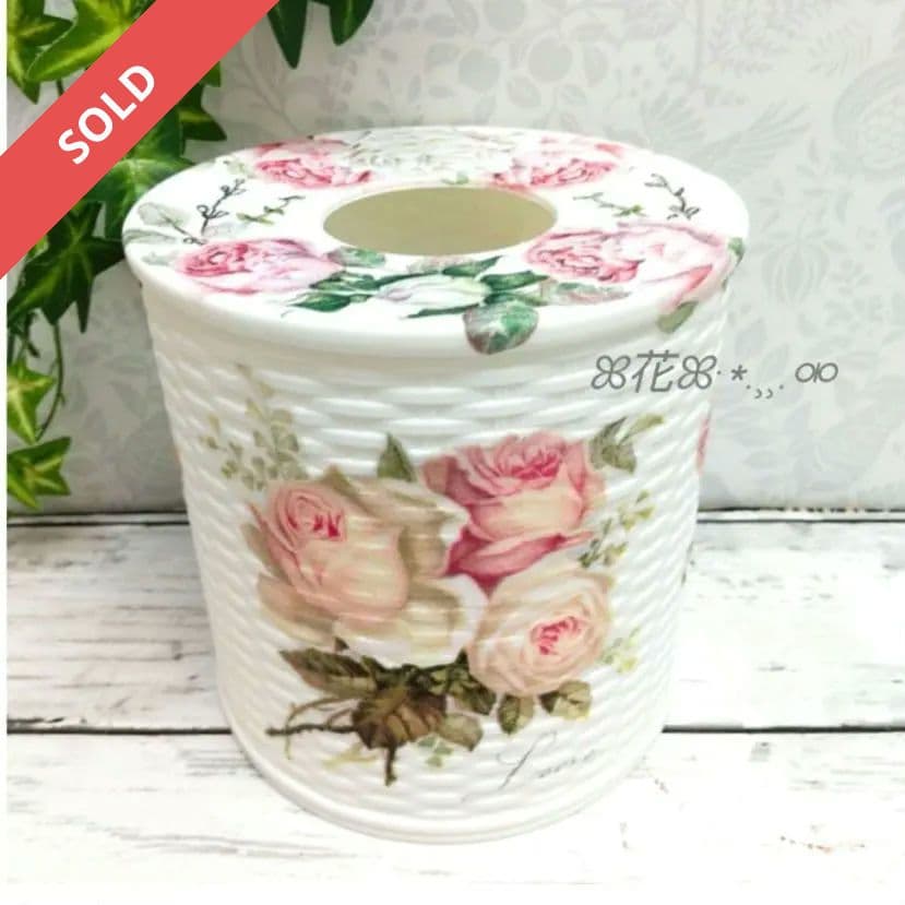デコパージュꔛ‬ꕤティッシュケース♡インテリア雑貨♡薔薇♡ガーデン♡リメ缶
