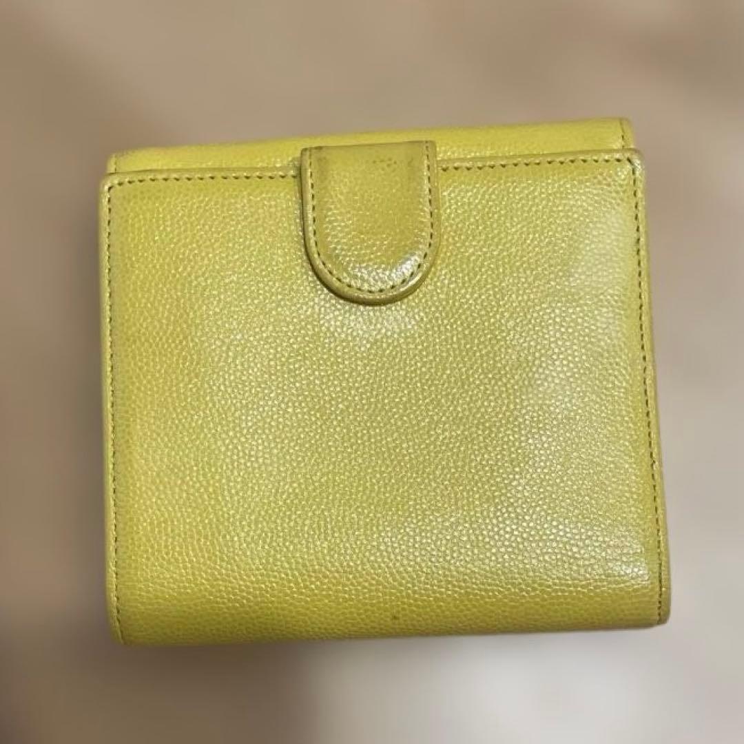 CHANEL 財布　黄色　二つ折り