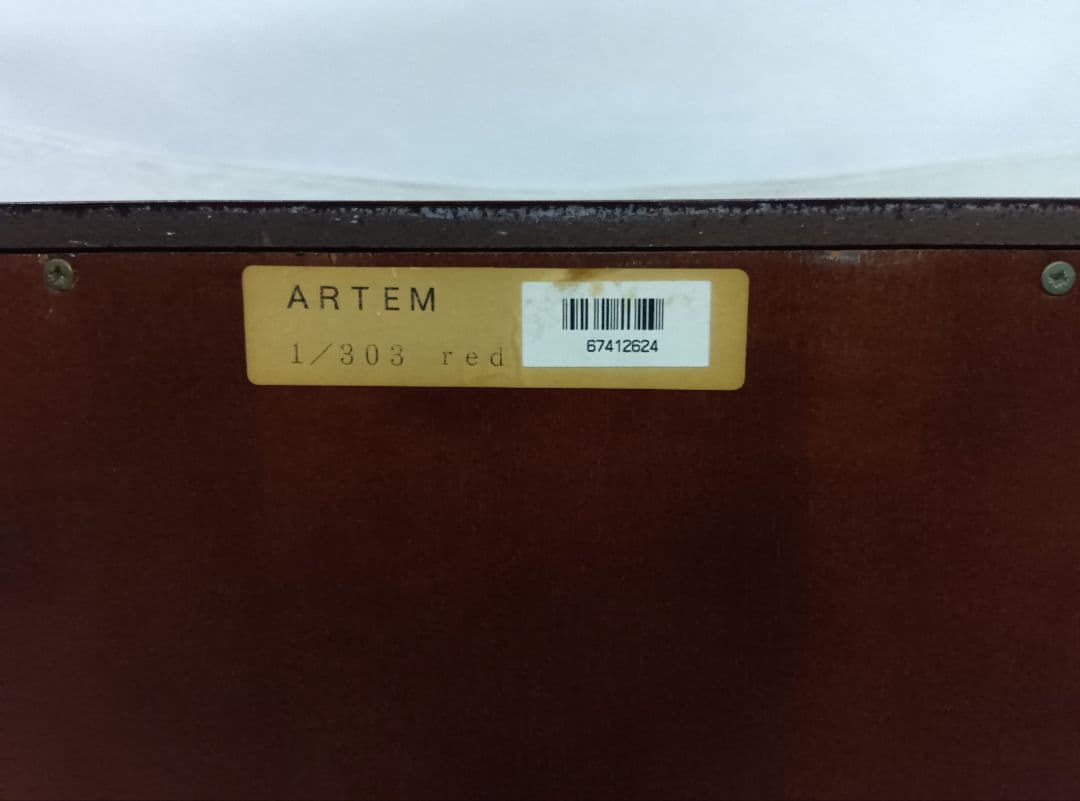 ARTEM社　アンティークガラスキャビネット　ショウケース　飾り棚　ディスプレイ