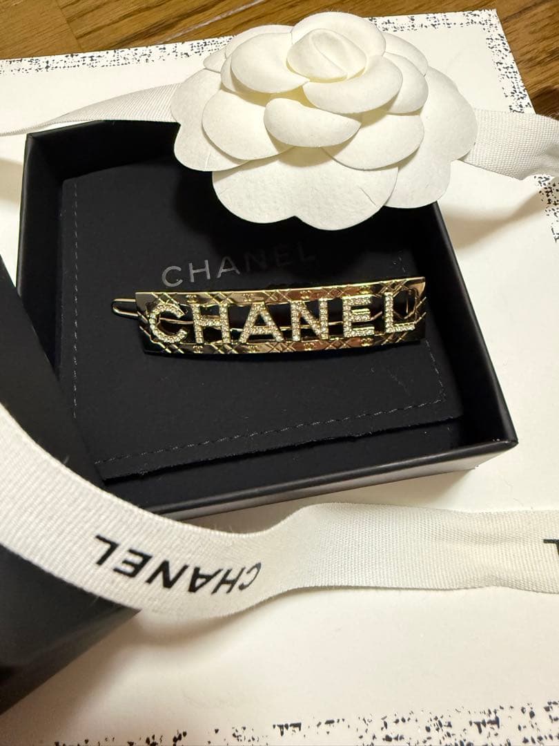 ゆら2525 春夏コレクション CHANEL ヘアピン　箱ショッパー付き