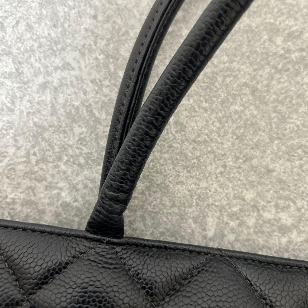 CHANEL 復刻トート　美品　正規品　キャビアスキン