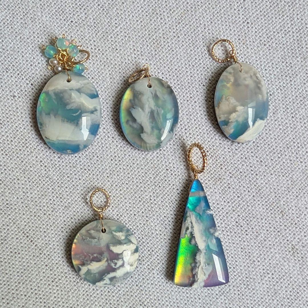 kaya様 スカイブルートパーズ 1粒ピアス