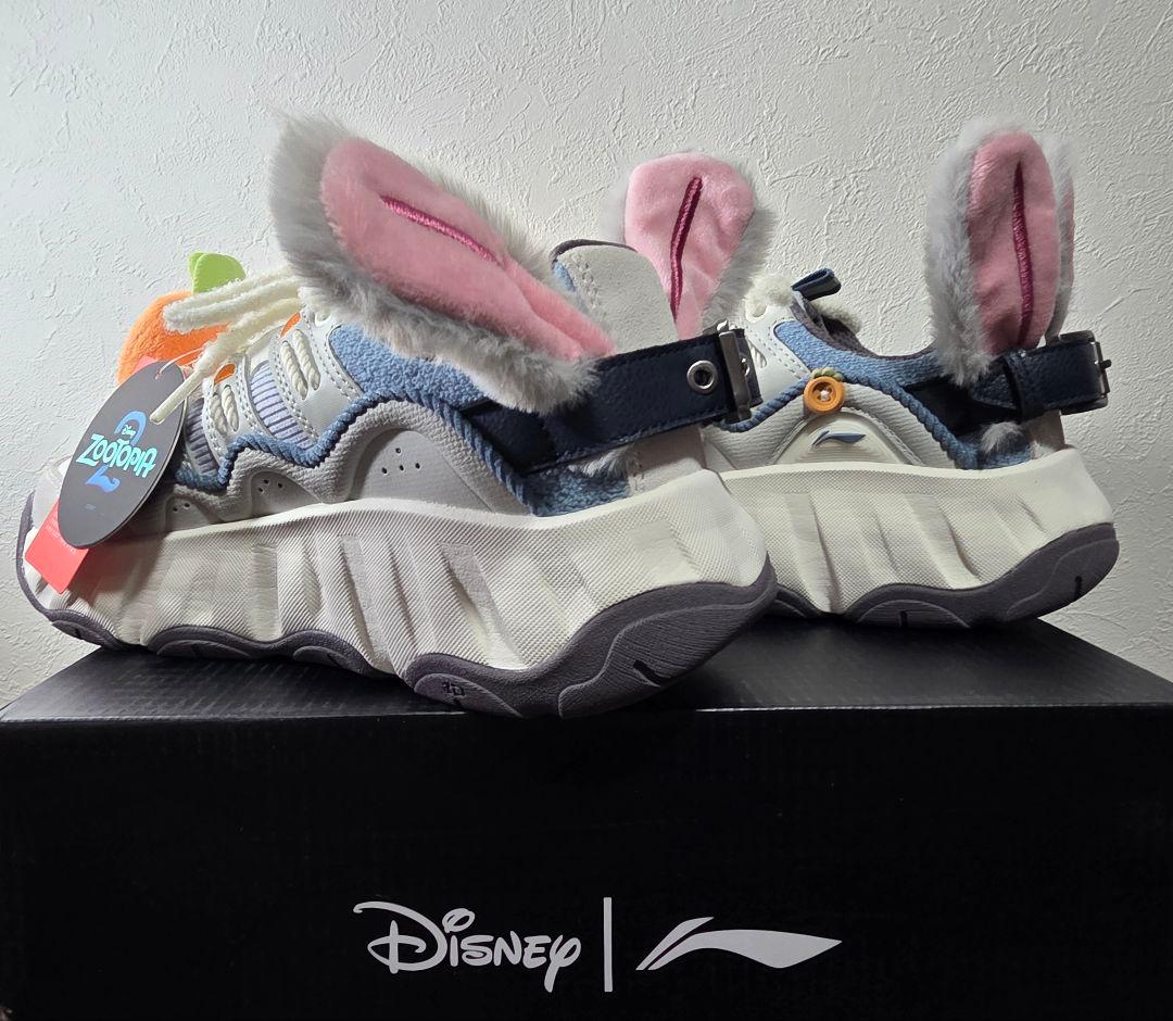 ​日本未発売】激レア ディズニー公式 ズートピア ジュディ スニーカー 24cm