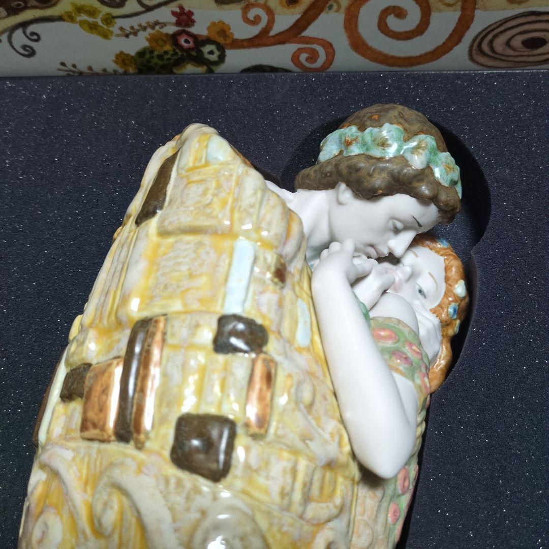 （希少）リヤドロ 接吻　 グスタフ・クリムト　NO.8204　 陶器人形