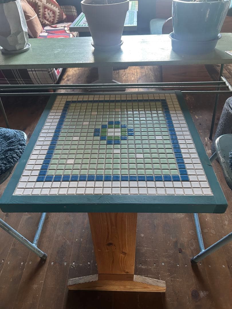 モザイクタイル テーブル
