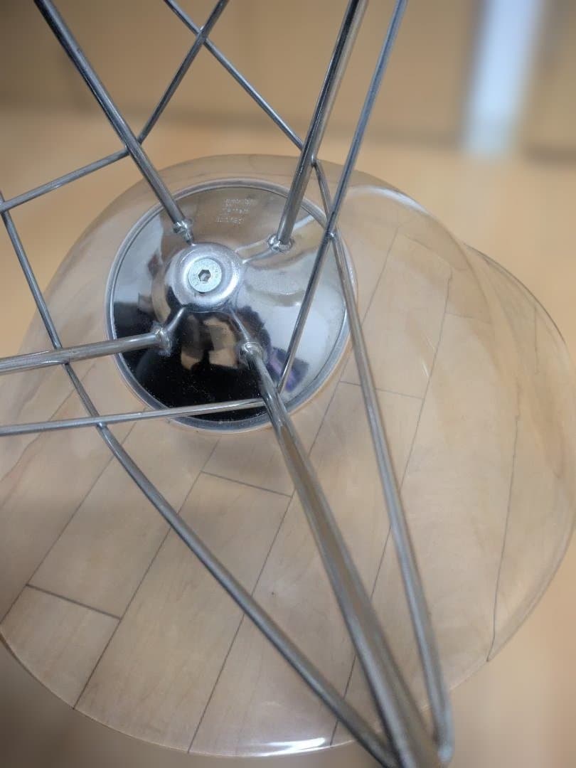 送込！Kartell（カルテル）Ero|S|（エロエスチェア）フィリップスタルク