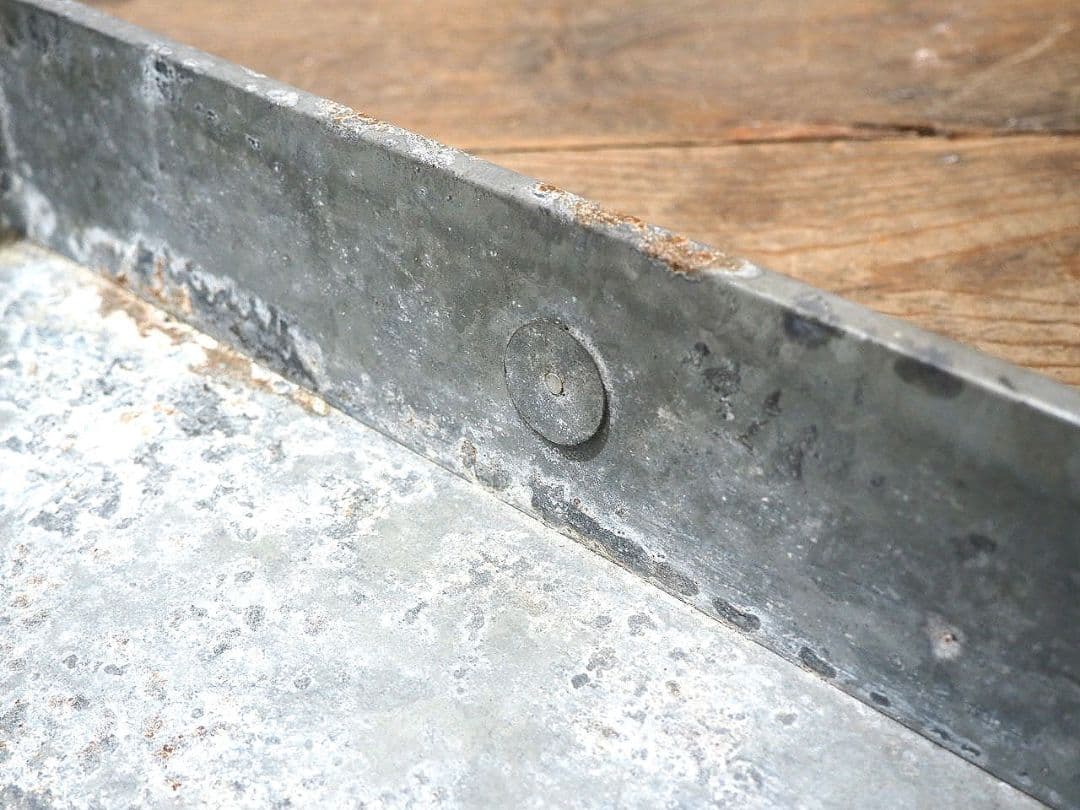 1366 昭和レトロなブリキのガラスケース　飾り棚　駄菓子屋　陳列棚　ビンテージ