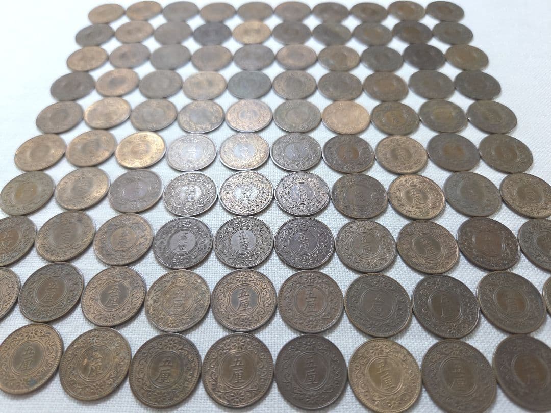 専用品　古銭　竜1銭特年10枚　桐1銭　特年　5厘　旧硬貨　　貨幣　外国