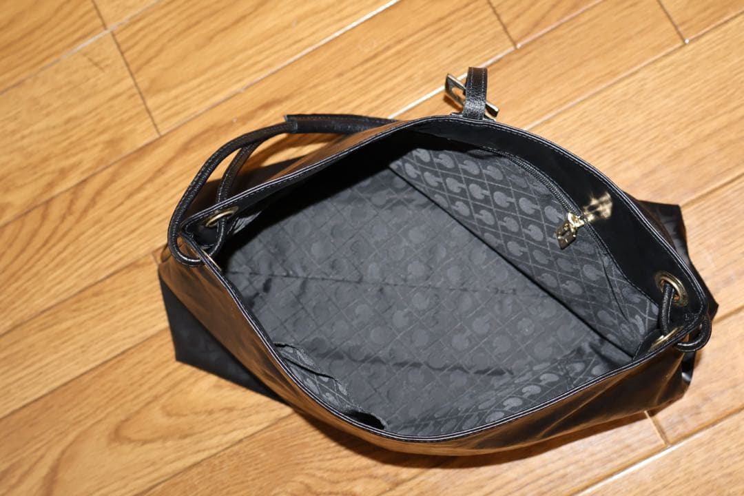 美品GHERARDINI ゲラルディーニ　トートバッグ