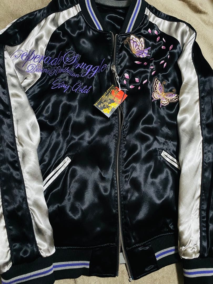 未使用 美品 DIVINE ２面用 レーヨン ちび 桜 日本限定 スカジャン