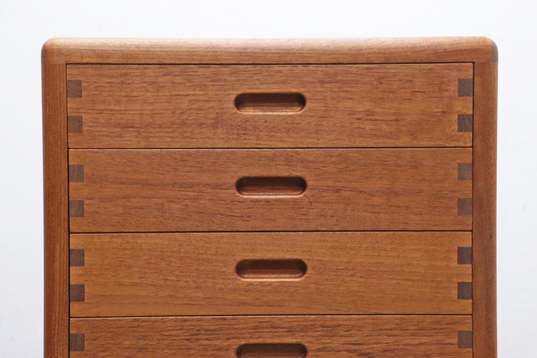ニールス バッハ チーク 無垢材 トールチェスト 箪笥 収納 キャビネット 北欧