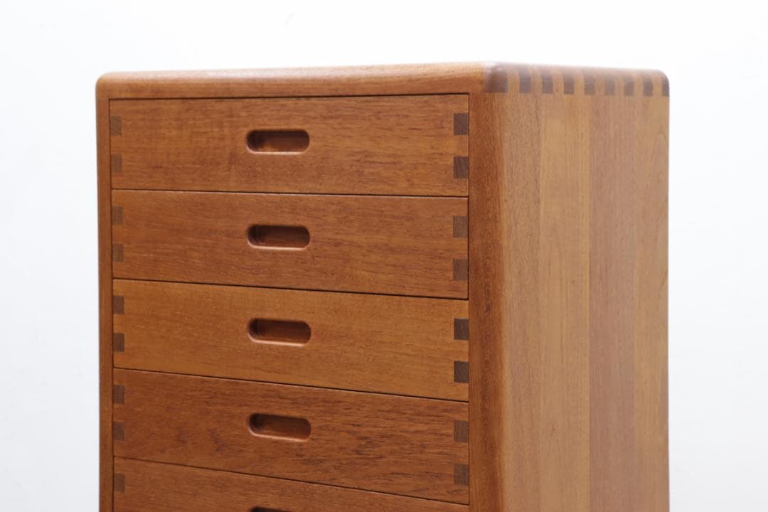 ニールス バッハ チーク 無垢材 トールチェスト 箪笥 収納 キャビネット 北欧