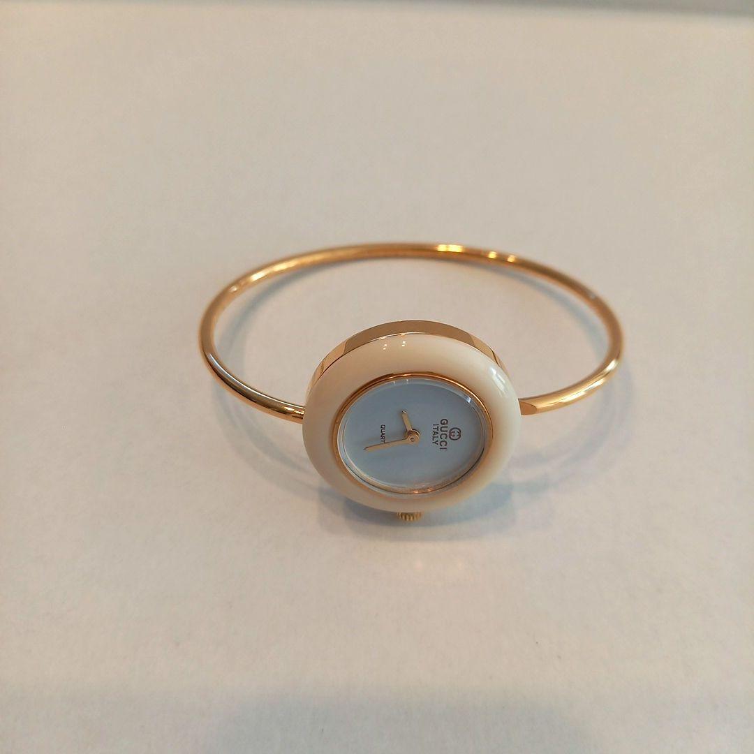 Gucci チェンジベゼル バングル 交換リング付き