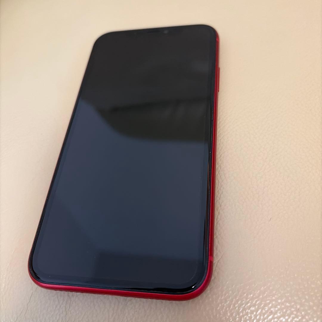 iPhone11 256GB レッド