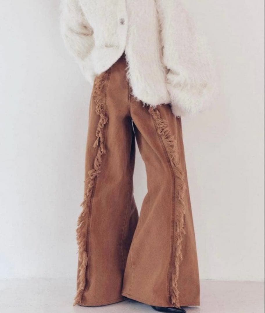 パンツ Andequal wide fringe denim pants Brown