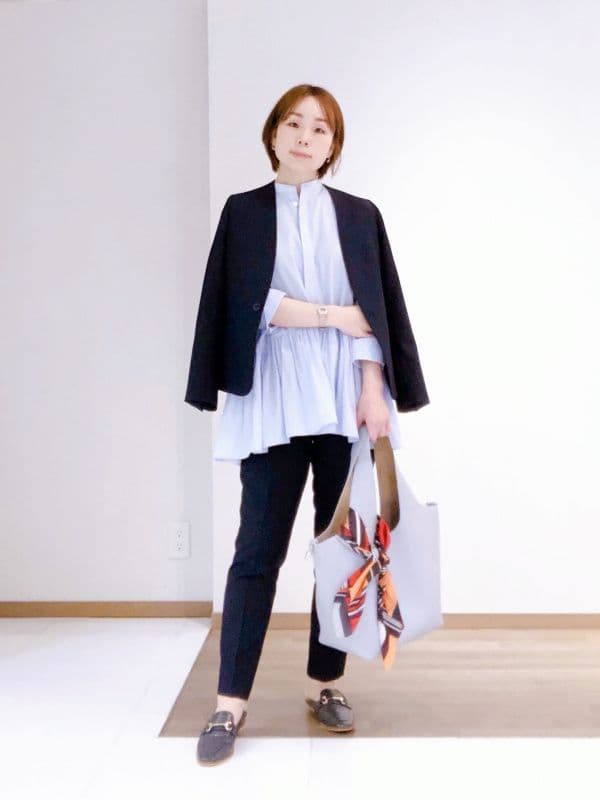 PLST　スーツ　M　ノーカラージャケット　パンツ　紺　セットアップ