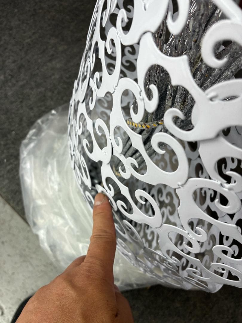 フラワーモチーフ フロアスタンド LEDライト付き　B級品