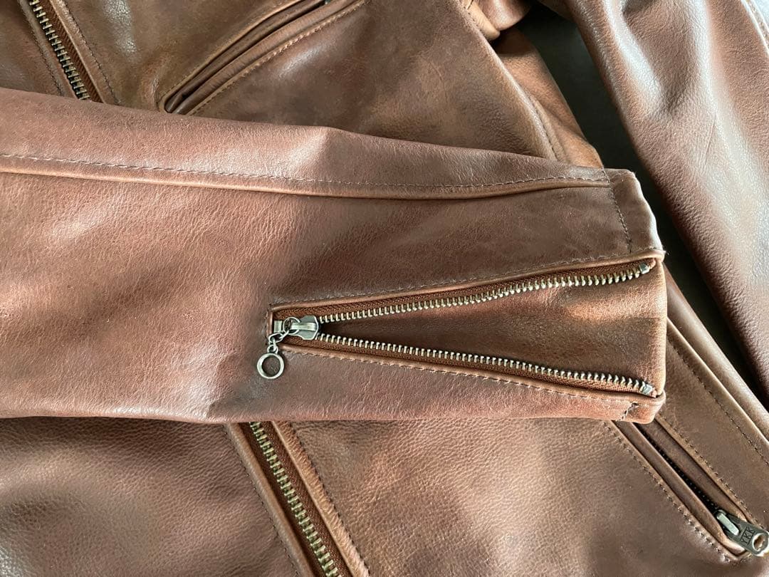 (美品) AVIREX 牛革 シングル ライダース ジャケット 裏地プリント M