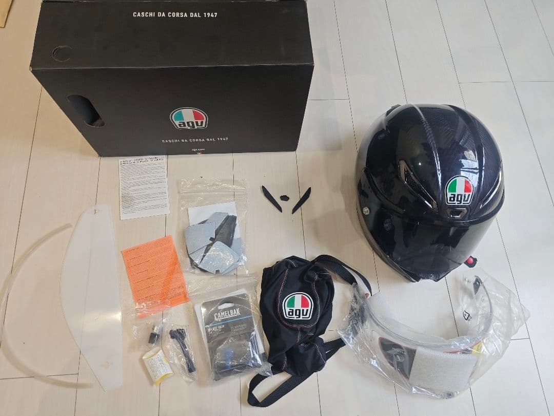 AGV PISTA GP RR IRIDIUM CARBON XLサイズ