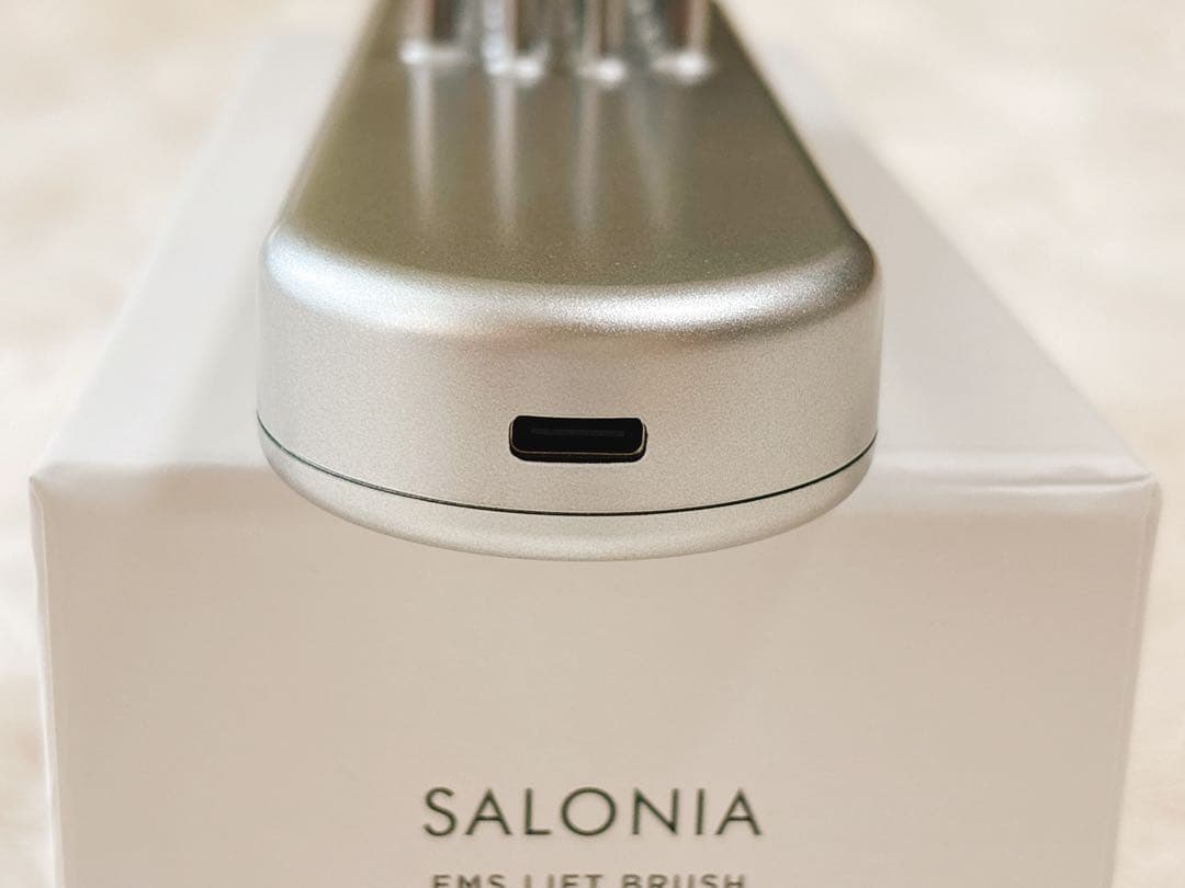 【Merrysaさま専用】SALONIA サロニア EMS リフトブラシシルバー