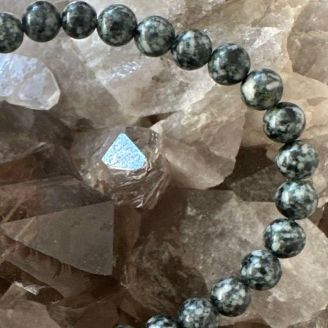 【遠野霊石】6mm｜幸運を呼ぶ高波動石 感謝の石・奇跡の石