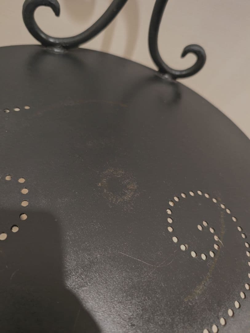 デザインの美しい　椅子　曲線 アイアン　チェア　インテリア