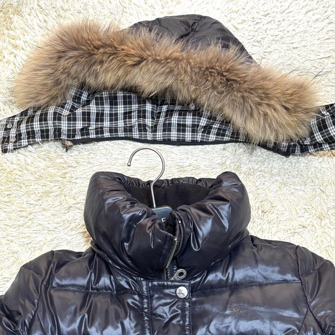 バーバリーブルーレーベル　キルティング　ダウンジャケット　タヌキファー　Mサイズ