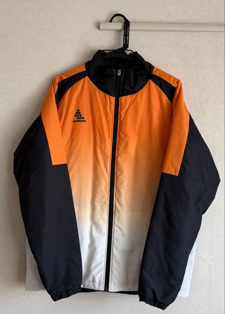 スボルメ SVOLME ウィンドブレーカー