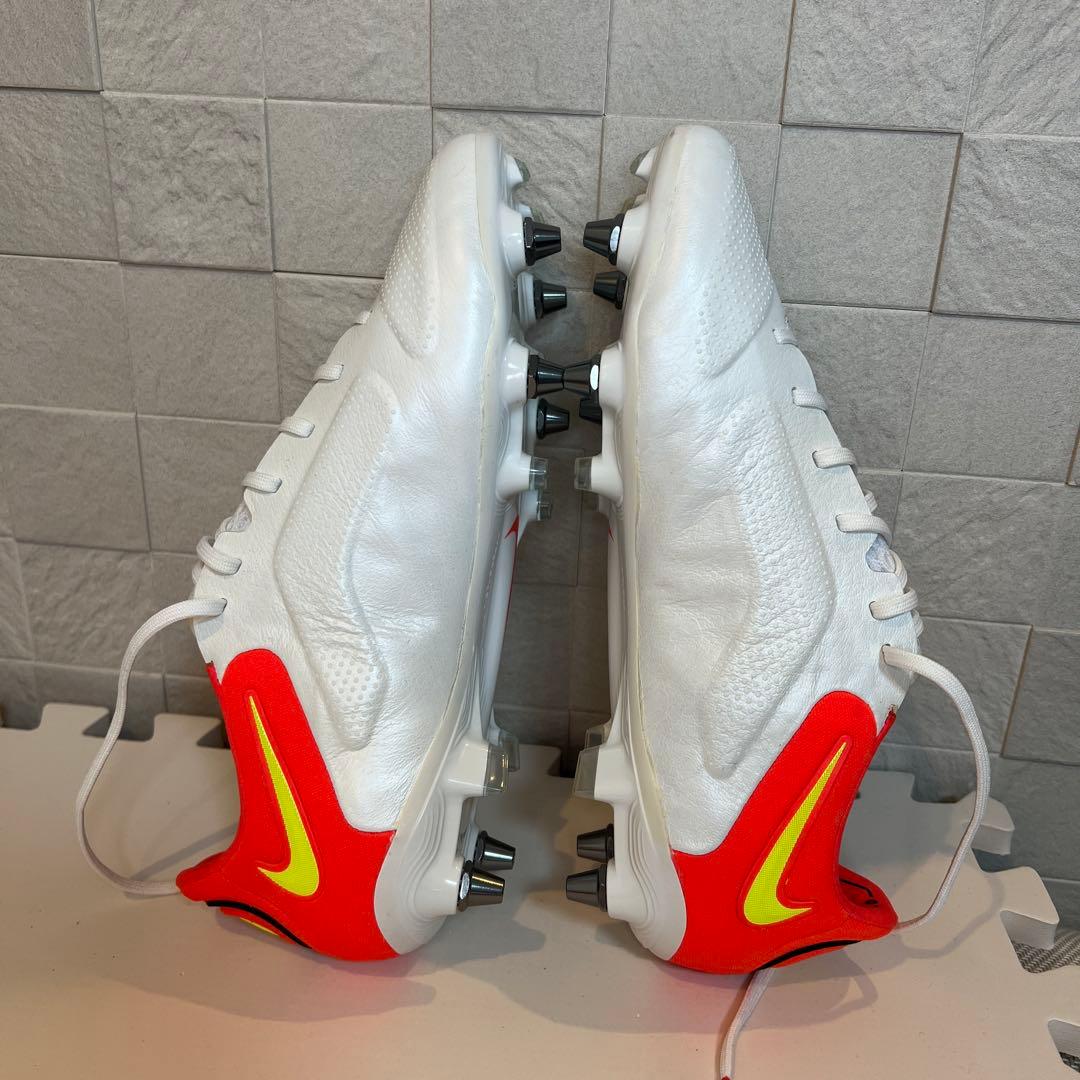 売り切り！Nike ティエンポレジェンド 9 SG 取り替え式