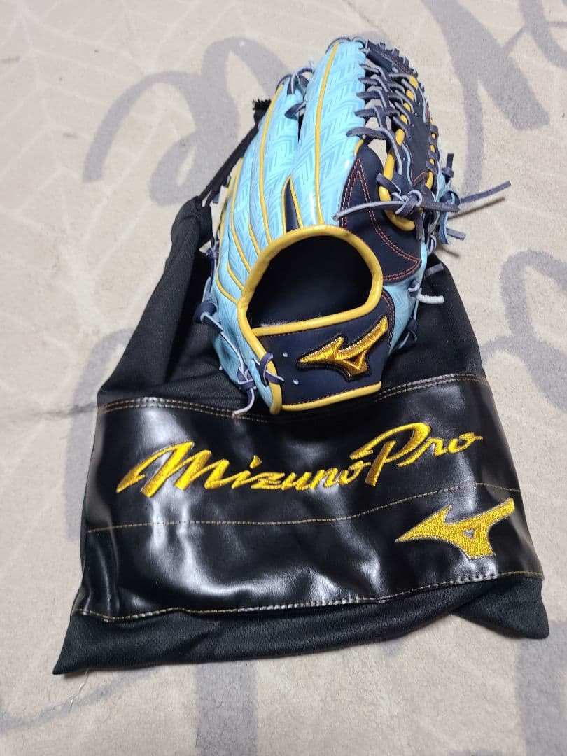 軟式グローブ 外野手用 ミズノプロ 1AJGR29107 2921　右投げ