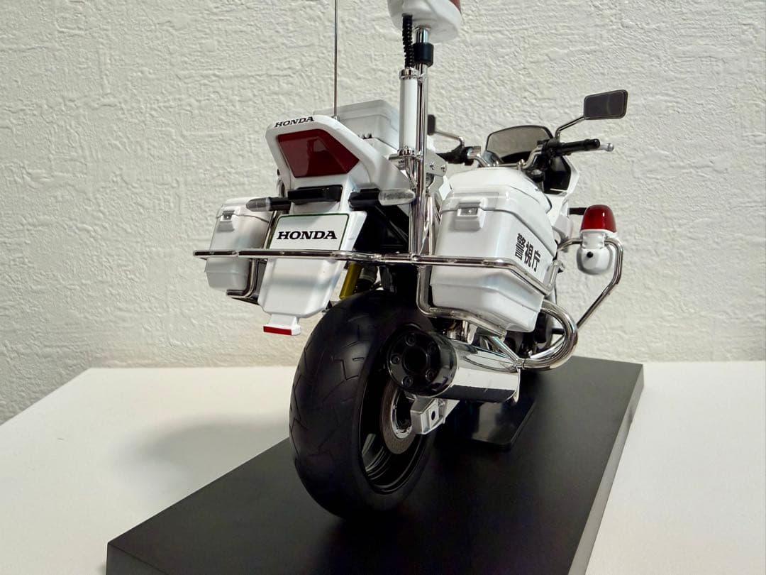 在庫ラスト【限定】3000台 HONDA CB1300P 白バイ新型 警察グッズ