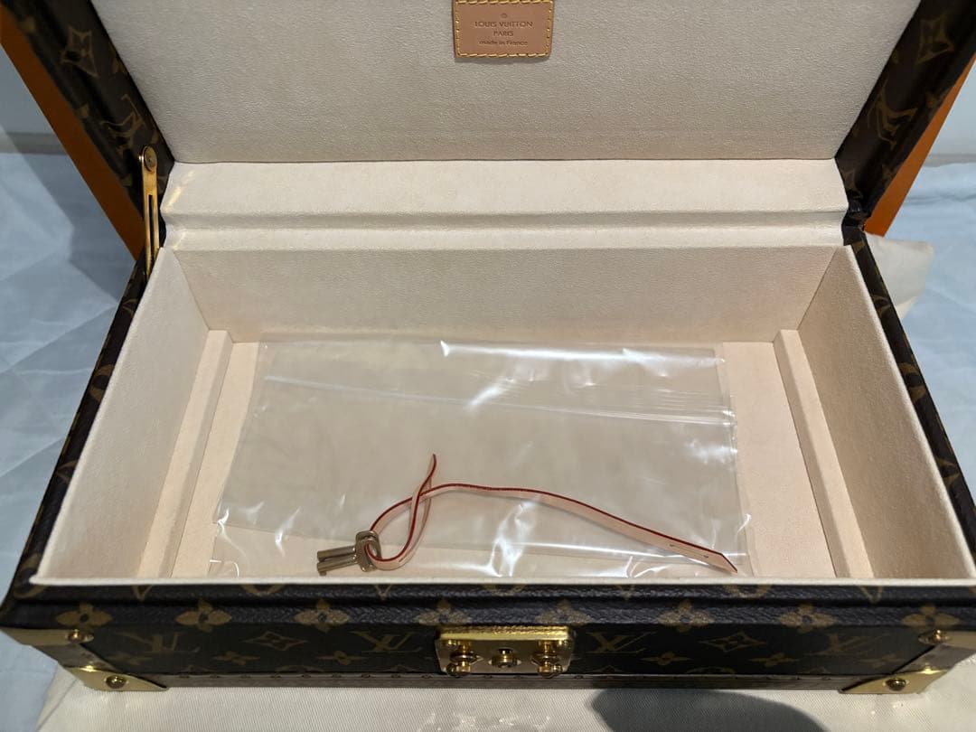 【最終値下げ】ルイ・ヴィトン コフレ8モントル　新品未使用