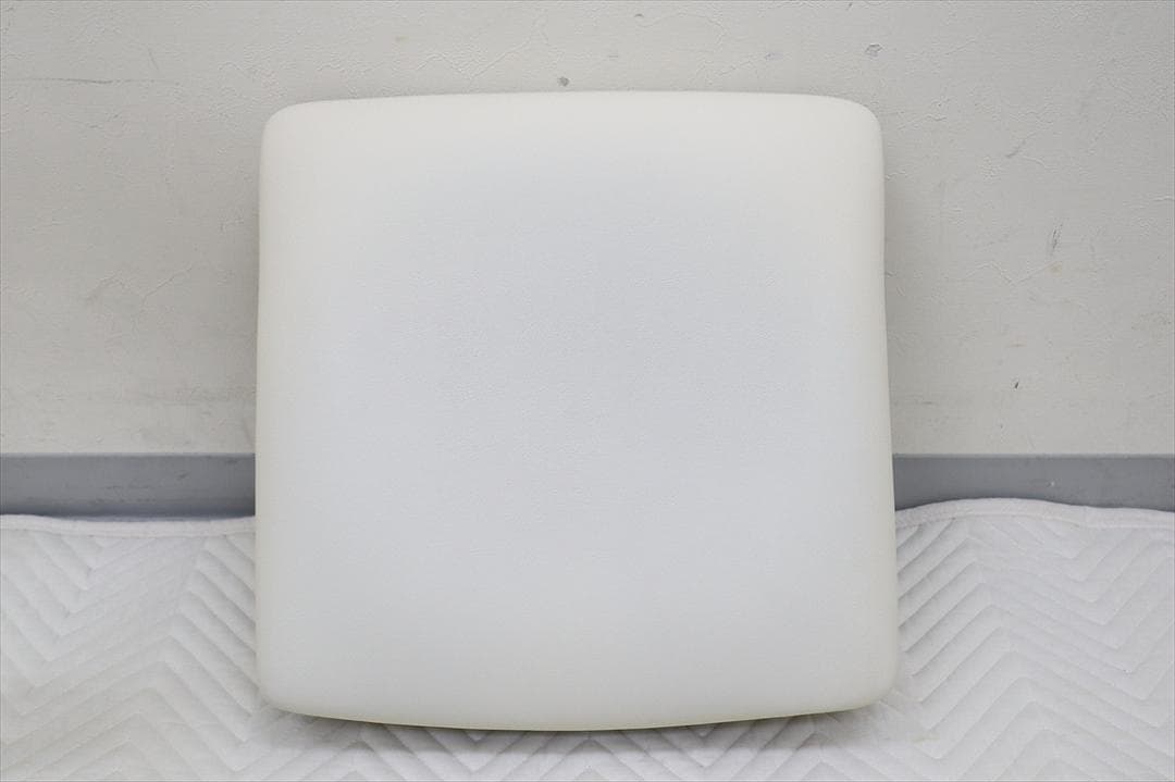 A カリモク家具 学習椅子 デスクチェア XT0611 ピュアアイボリー オーク