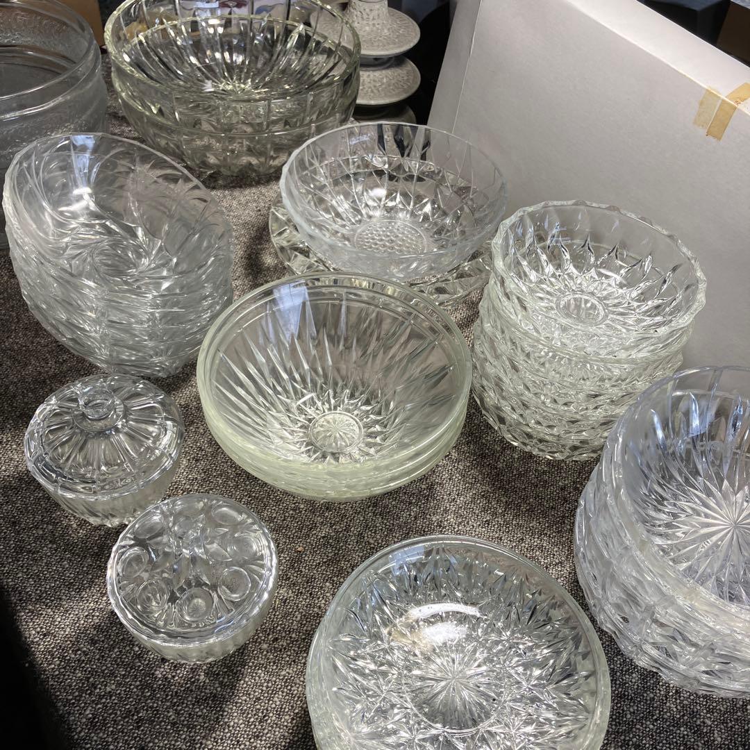 昭和レトロ　ガラス製　ガラス食器セット　ボウル　皿　鉢　小皿　まとめ売り