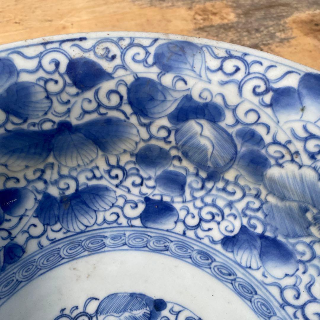 古伊万里 染付け 唐草花紋　大鉢　直径33.5cmＸ高さ12cm 明治〜