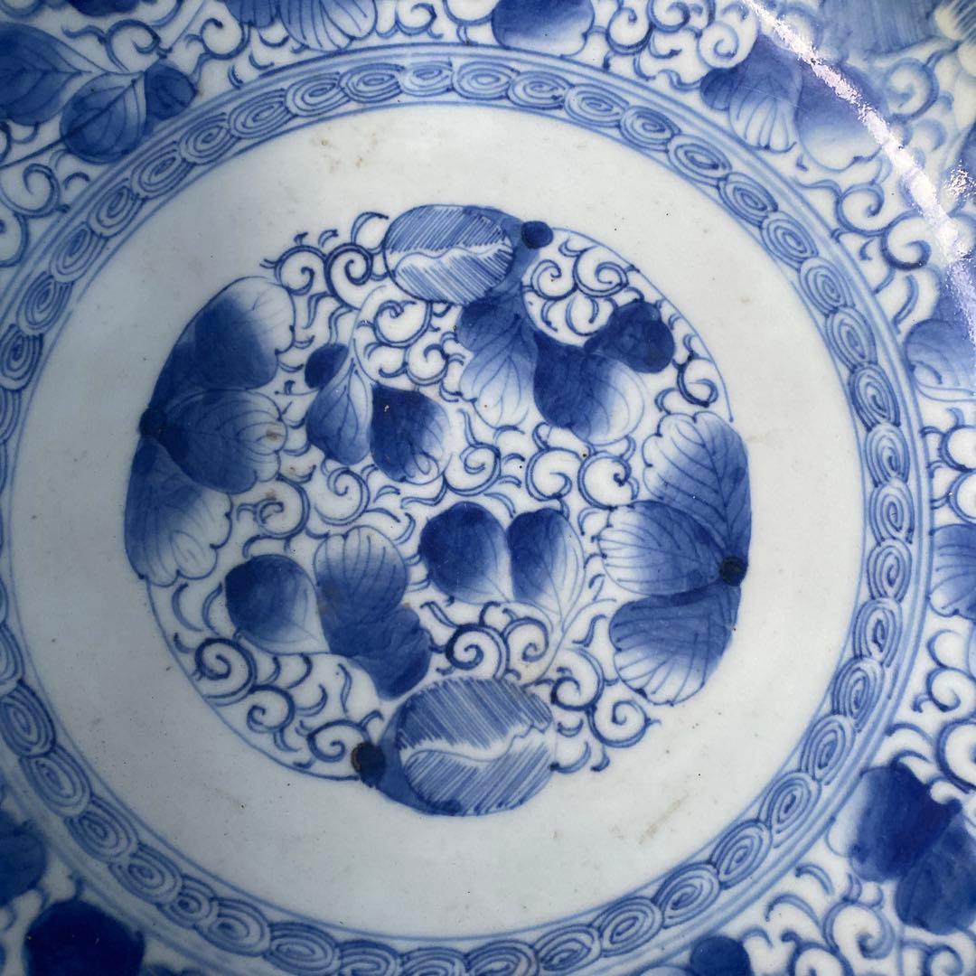 古伊万里 染付け 唐草花紋　大鉢　直径33.5cmＸ高さ12cm 明治〜