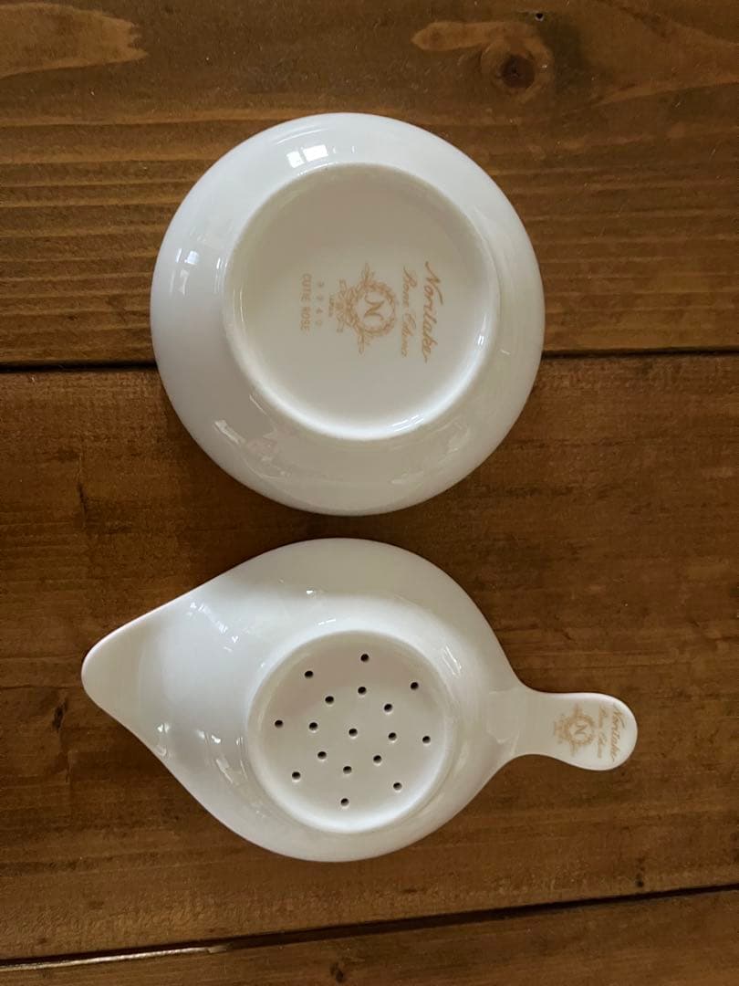 ノリタケキューティーローズシュガーポットクリーマーティーストレーナー受 け皿