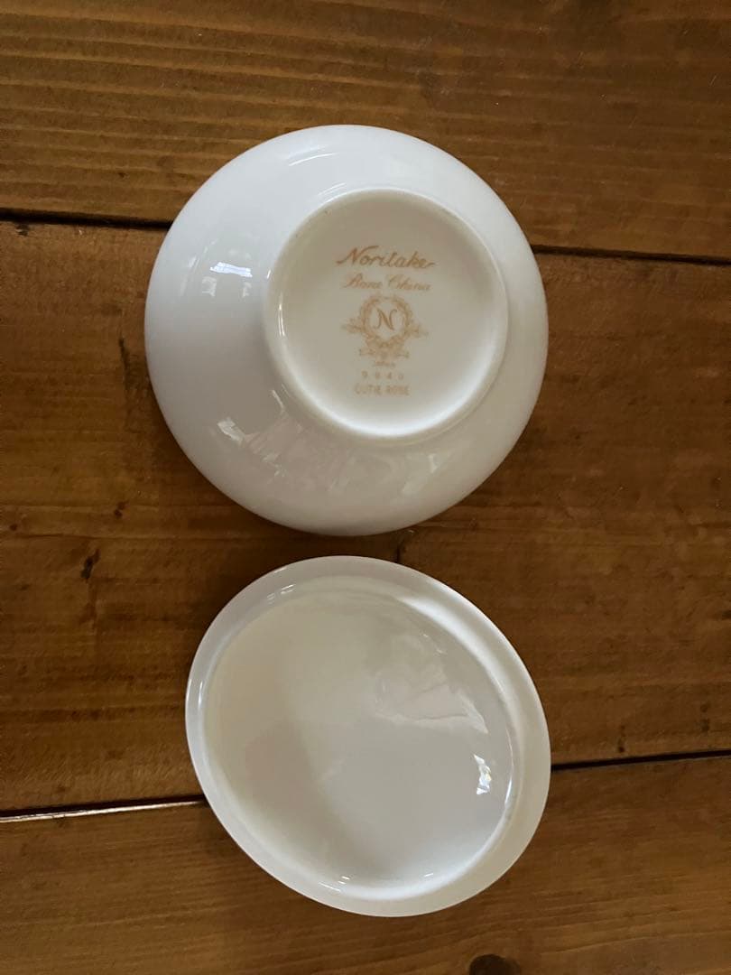 ノリタケキューティーローズシュガーポットクリーマーティーストレーナー受 け皿