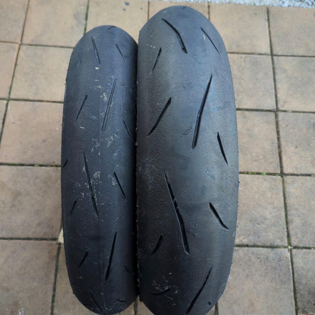 中古 前後セット DUNLOP α13SP タイヤ