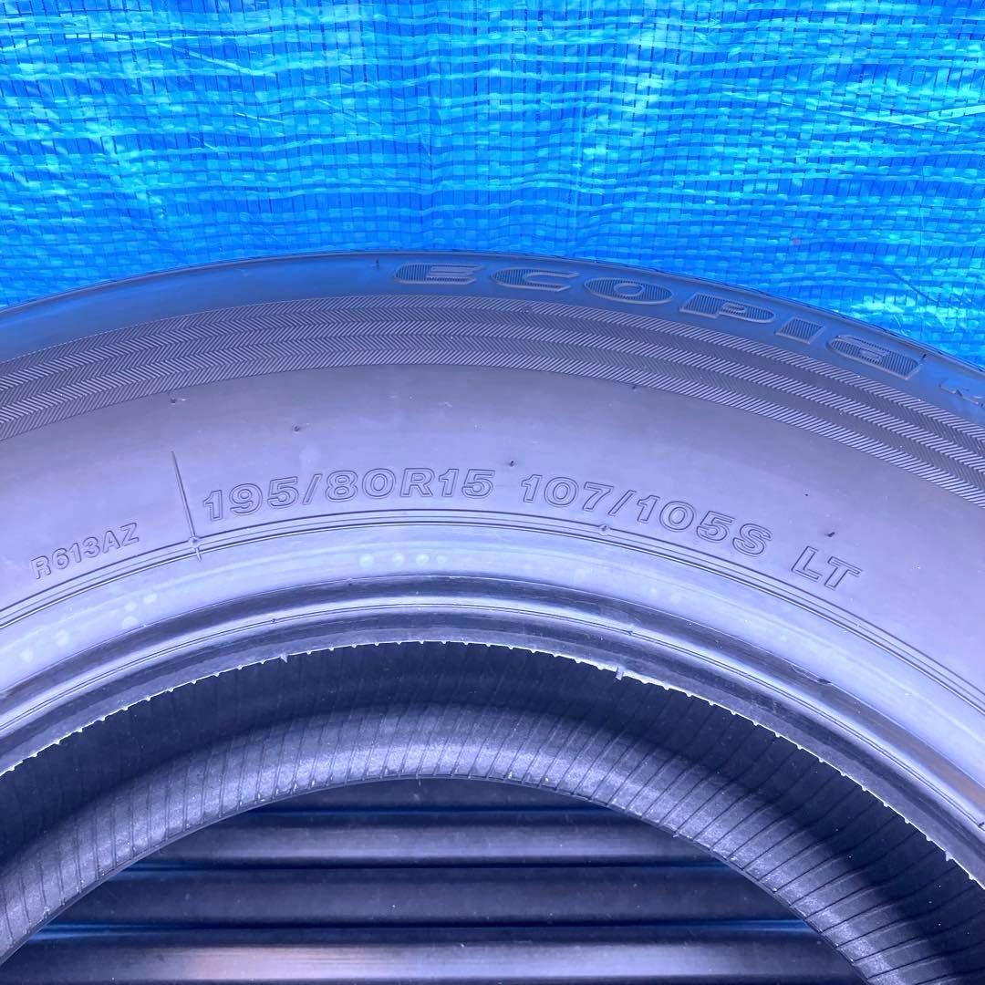 夏タイヤ　ノーマルタイヤ　✨新車外し✨　195/80R15 ✨2025年製造♪✨