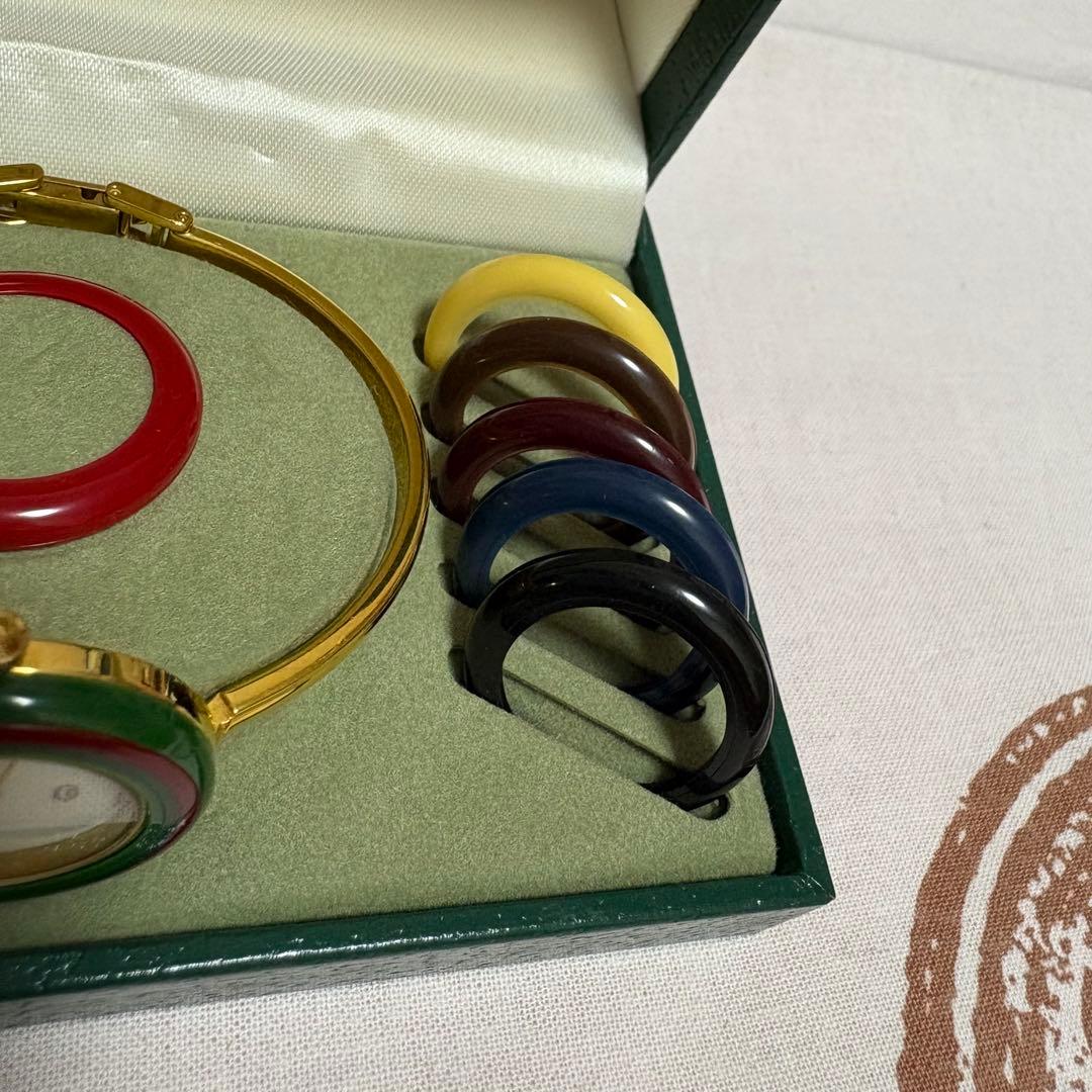 GUCCI チェンジベゼル腕時計