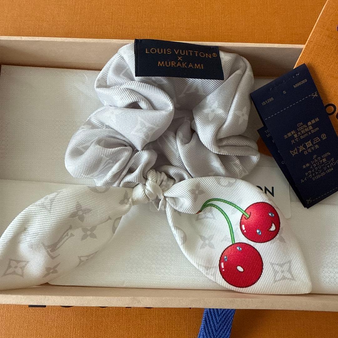 LOUIS VUITTON 村上隆 ヘアゴム・シュシュ