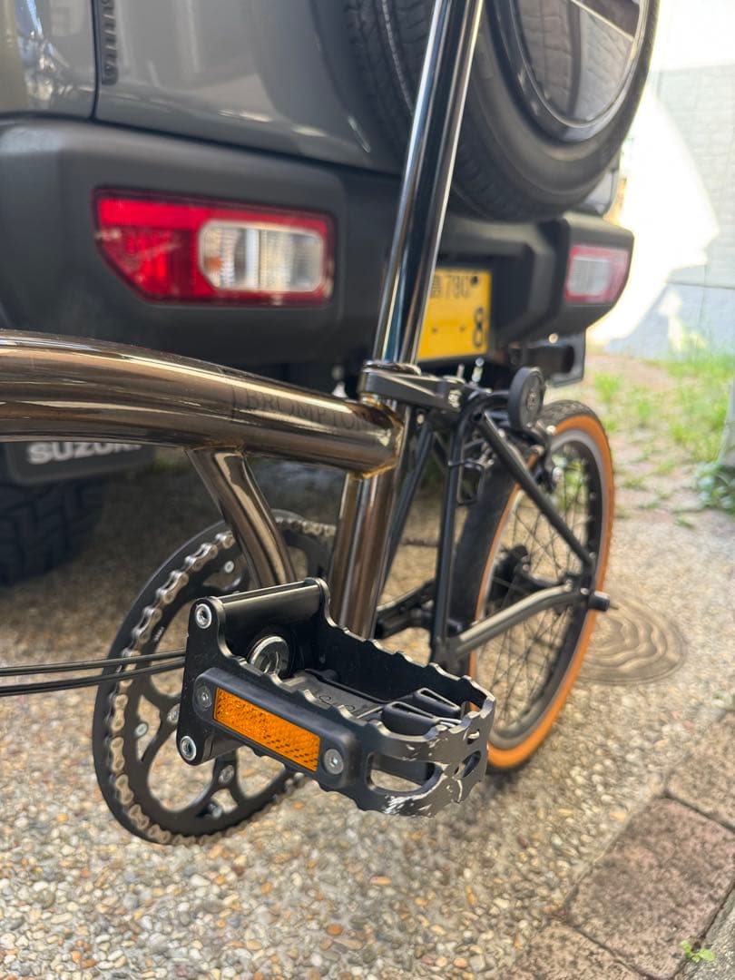 ブロンプトン　ブラックラッカー