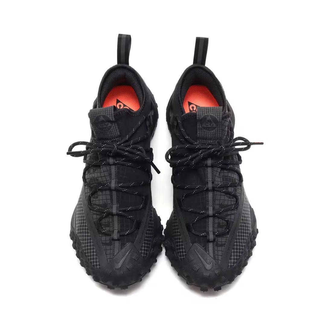 【極美品】ナイキ ACG マウンテン フライ LOW スニーカー ブラック