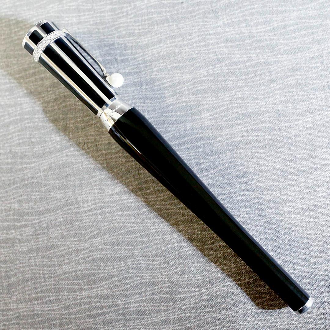 【限定品 未使用】モンブラン 万年筆 グレタ・ガルボ １９０５ ダイヤ パール