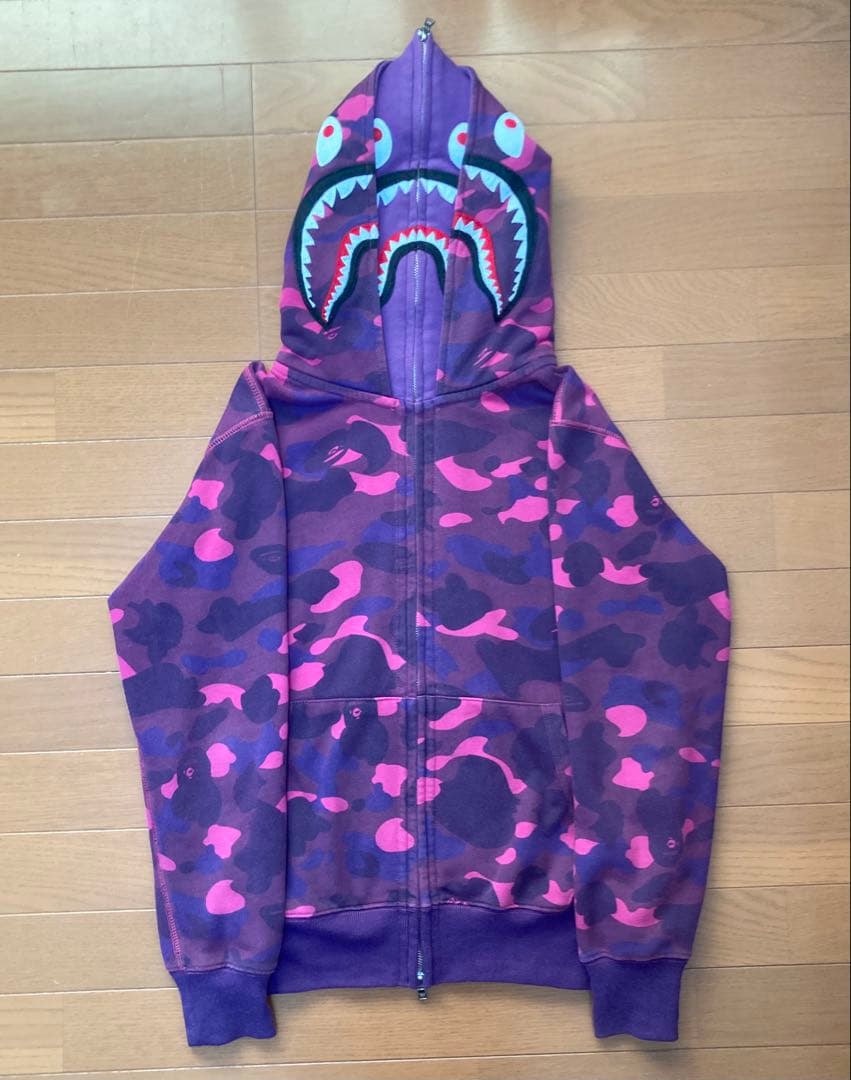 (like)A BATHING APE シャークパーカー Mサイズ