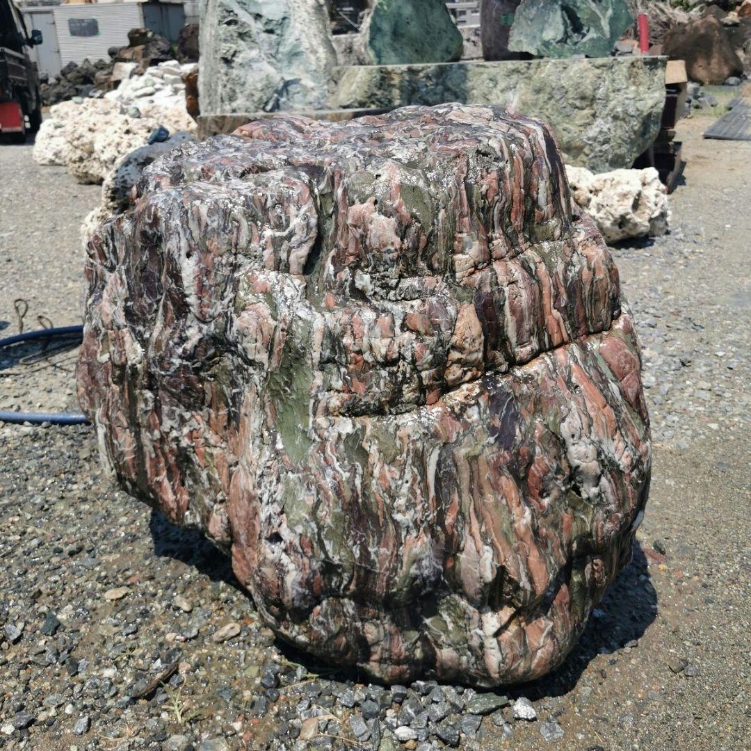 北海道産　三石　320キロ　庭石　石　 鑑賞石　庭　坪庭　ガーデニング